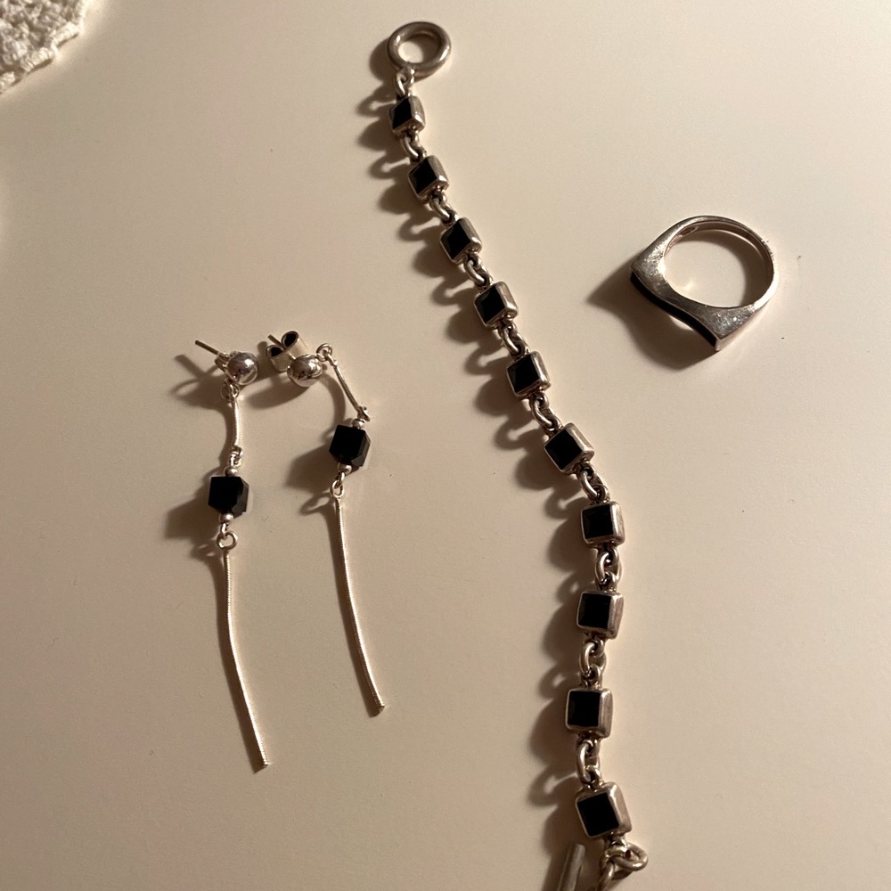 Black onyx and silver jewelry from Mexico -